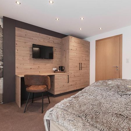 Birkheim Hotel Ischgl Bagian luar foto