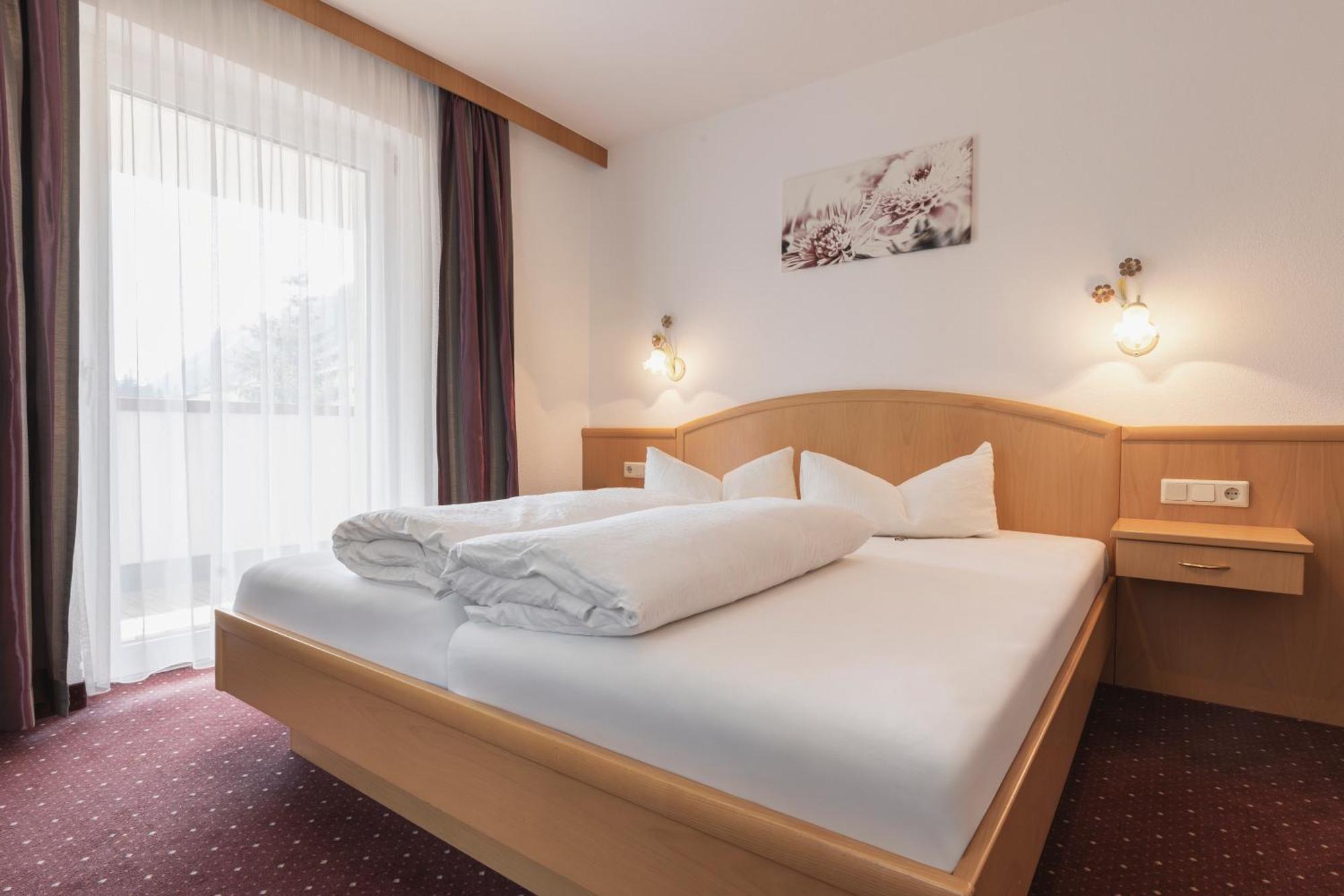 Birkheim Hotel Ischgl Ruang foto